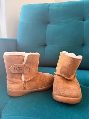 UGG Kids Chestnut Suede Shearling Boots